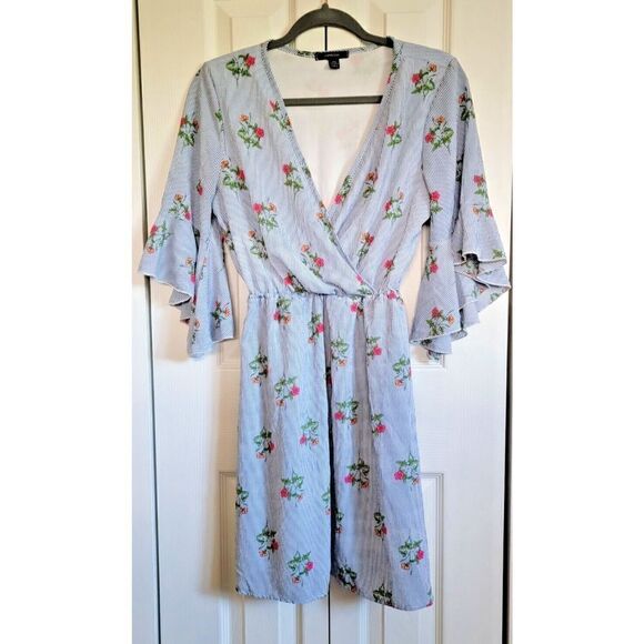 Espresso Elastic Women's PS Striped Floral Dress Romantic Blue‎ White V-Neck - Picture 1 of 6